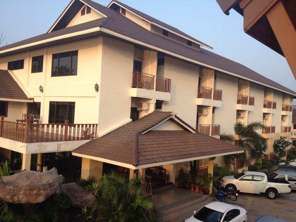 אובון רטצ'תאני Huaymuang Apartment מראה חיצוני תמונה